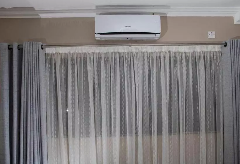 پانسیون Pahotela Bed And Breakfast