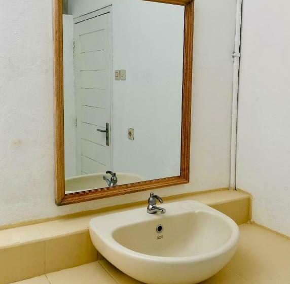 Hostel My Capsule Canggu