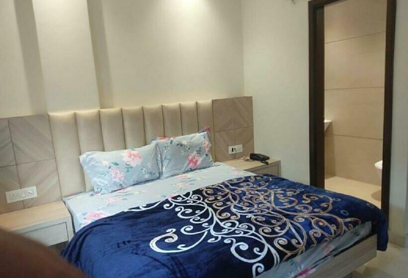 בית מלון כפרי Gurmehar Residency, Amritsar