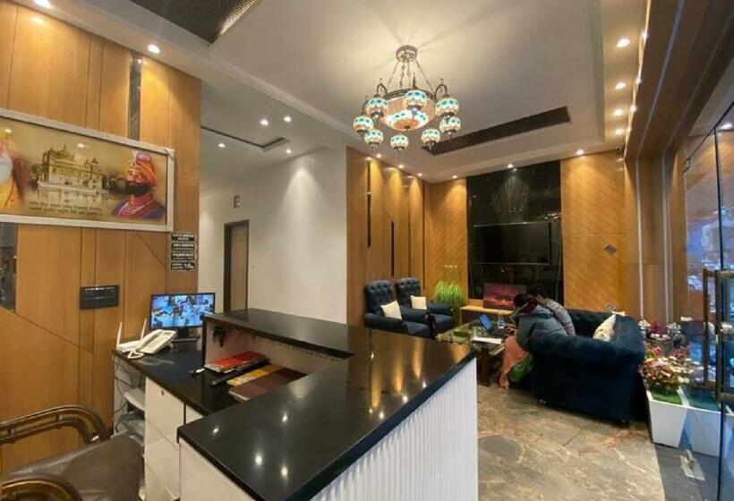 בית מלון כפרי Gurmehar Residency, Amritsar