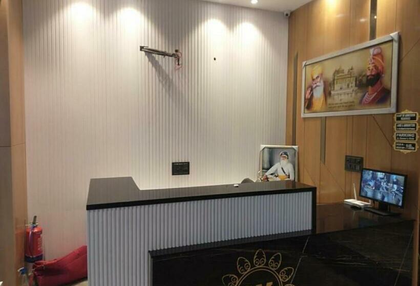 בית מלון כפרי Gurmehar Residency, Amritsar