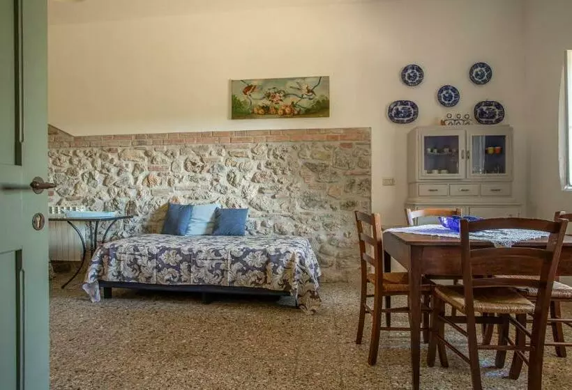 ホテル Manuela   Agriturismo La Valentina