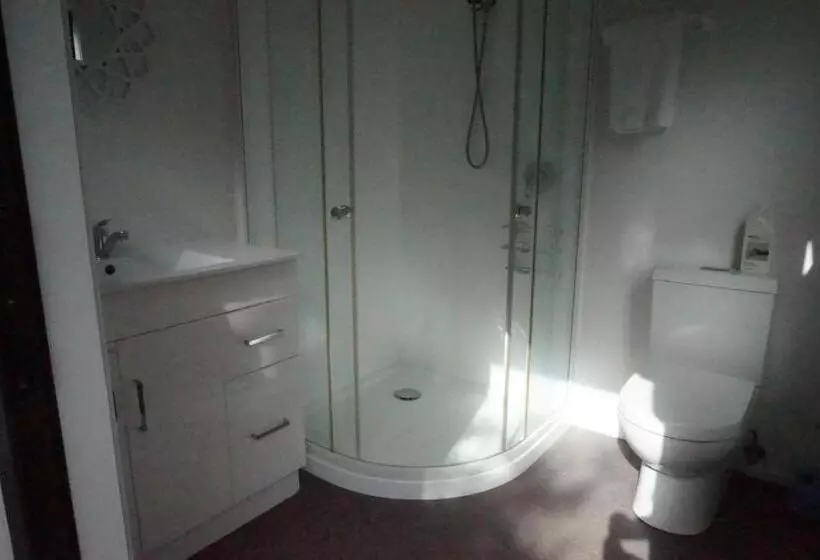 ペンション Cable Bay Farm