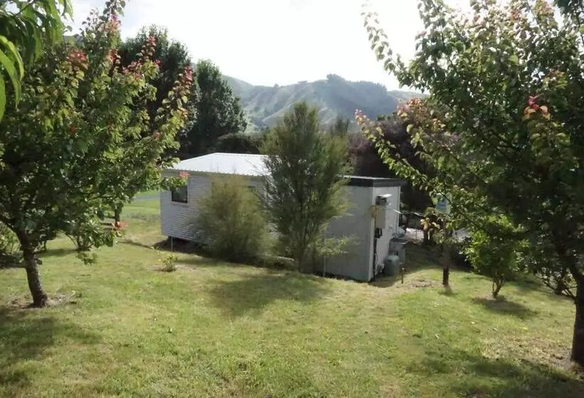 ペンション Cable Bay Farm