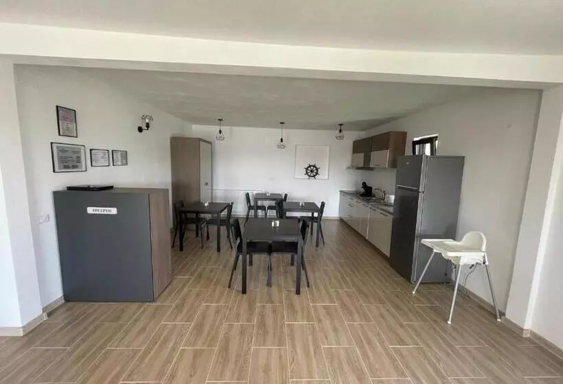 ペンション Casa Almi