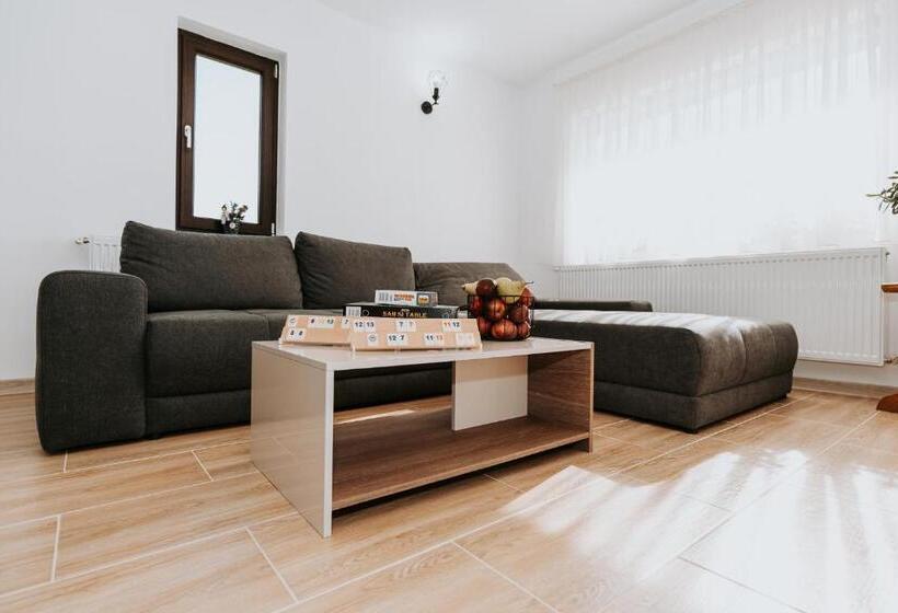 ペンション Casa Almi