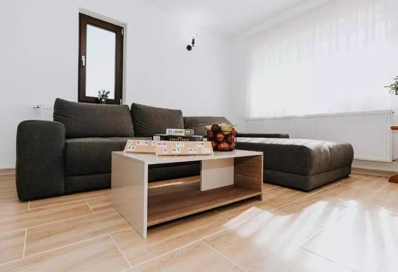 ペンション Casa Almi