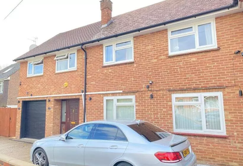 ペンション Cristina Modern