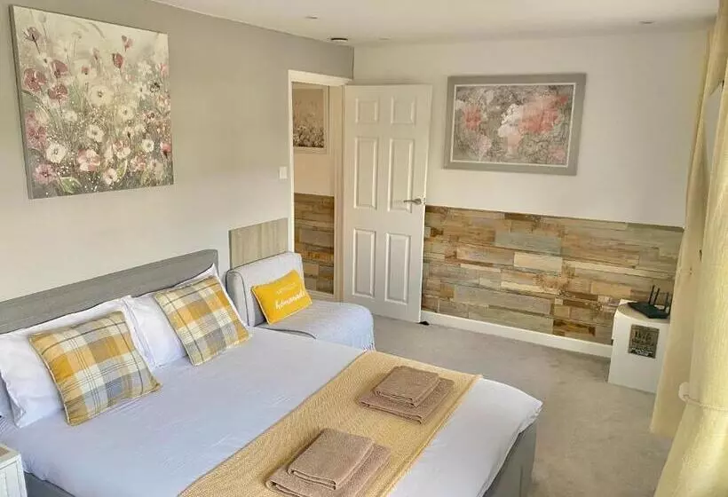 ペンション Cristina Modern