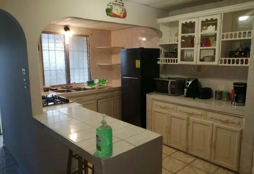 ペンション Gaia Lodge