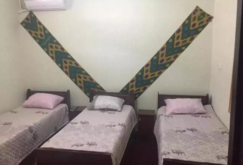 پانسیون Tohir Ota Guest House