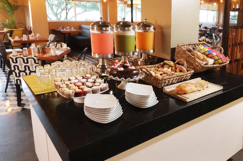 Holiday Inn Hotel & Suites Hermosillo Aeropuerto, An Ihg