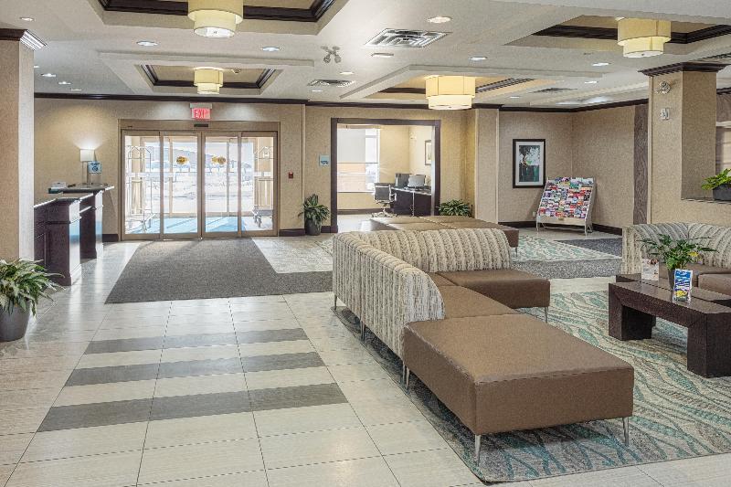 فندق Holiday Inn Express & Suites Ottawa East Orleans, An Ihg