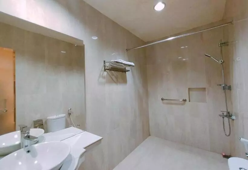 Hôtel Indah Palace Tawangmangu