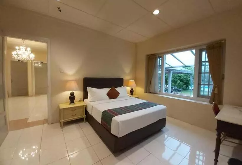 Hôtel Indah Palace Tawangmangu