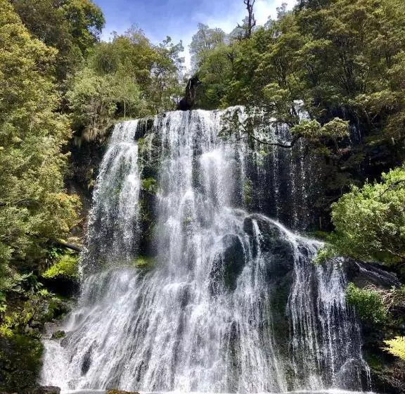 Отель Lemonthyme Wilderness Retreat