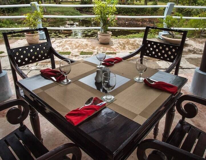 酒店 Lorin Beach Resort Belitung