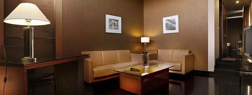 هتل Nyland Pasteur Bandung