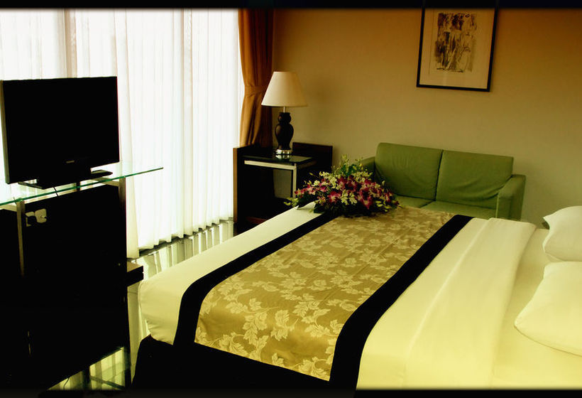 בית מלון כפרי Nyland Pasteur Bandung