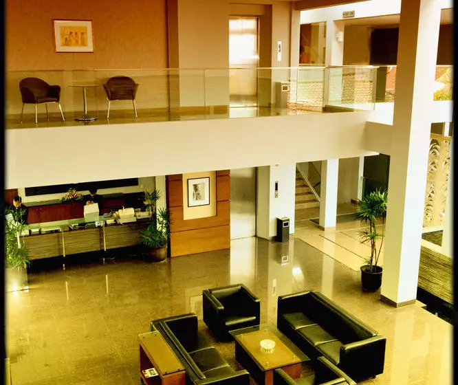 هتل Nyland Pasteur Bandung