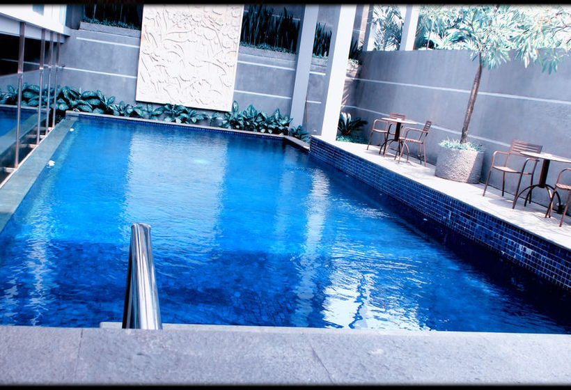 בית מלון כפרי Nyland Pasteur Bandung