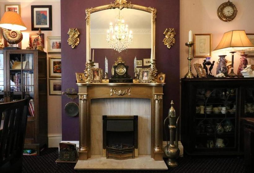 Hotel The Hillcroft Boutique, Unique