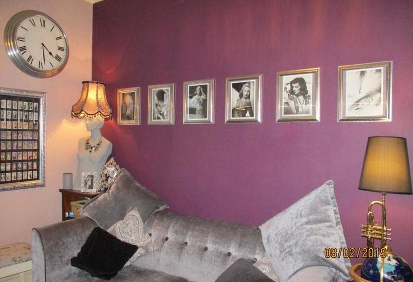 Hotel The Hillcroft Boutique, Unique