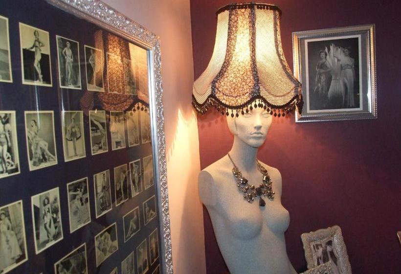 Hotel The Hillcroft Boutique, Unique