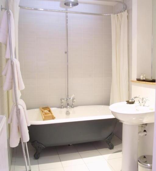 호텔 The Racquet Club