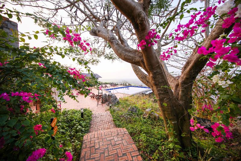 فندق Victoria Nui Sam Lodge