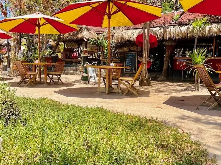 בית מלון כפרי Villa Bulan Madu Gili Air