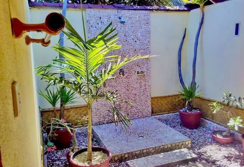 فندق Villa Bulan Madu Gili Air