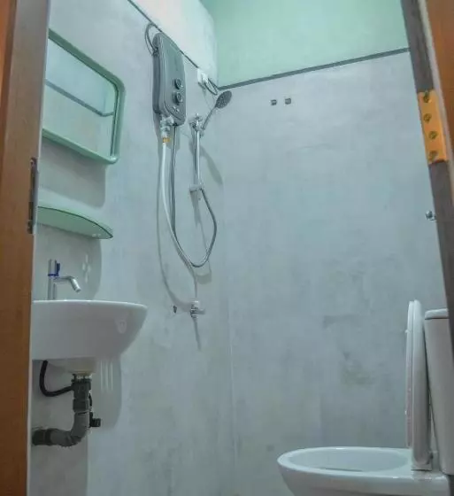 Aamiaismajoitus (B&B) Red Eyes Cottage Hikkaduwa