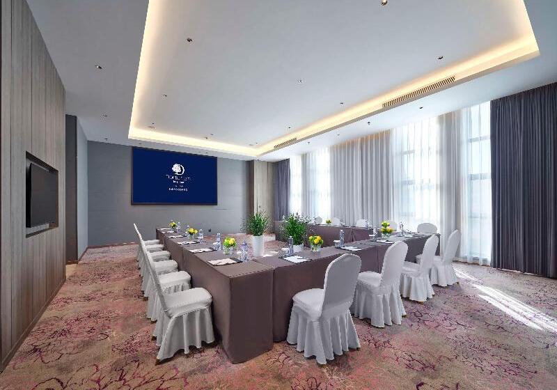 Hotel Doubletree By Hilton Anshan