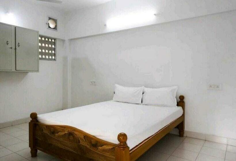 Hotel Spot On Shappy Inn Koyambedu Near Pvr Spi Palazzo Chennai