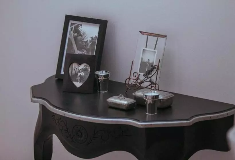 ベッドアンドブレックファースト Les Jardins De Nanine