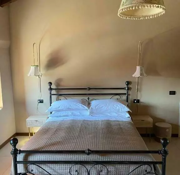 Hotelli Agriturismo Pizzavacca