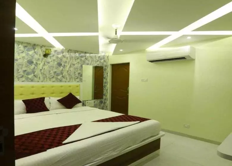 ホテル Sai Siddhi Inn   Midc Industrial Area, Mahape Navi Mumbai