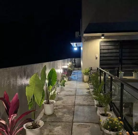 ペンション 7th Haven Residential Inn