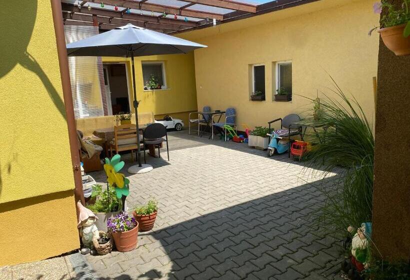 بنسيون Penzión U Aďky