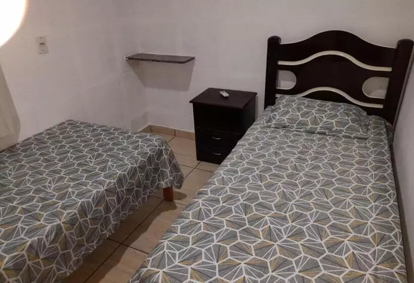 Hostel Aconchego Do Lar   Cpa 1