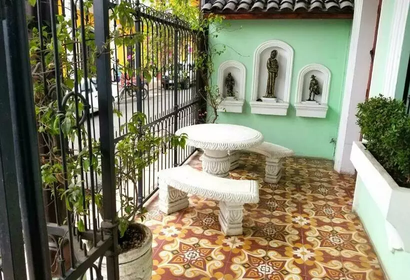 تختخواب و صبحانه Casa Del Agua