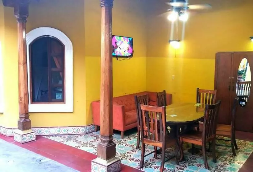 تختخواب و صبحانه Casa Del Agua
