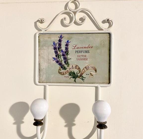 ベッドアンドブレックファースト Elena 39