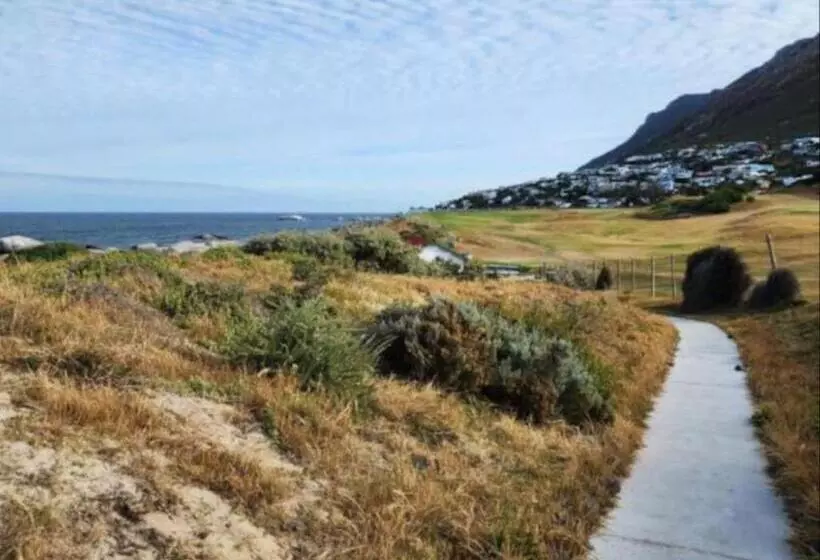 Boulders Blue Bed And Breakfast
