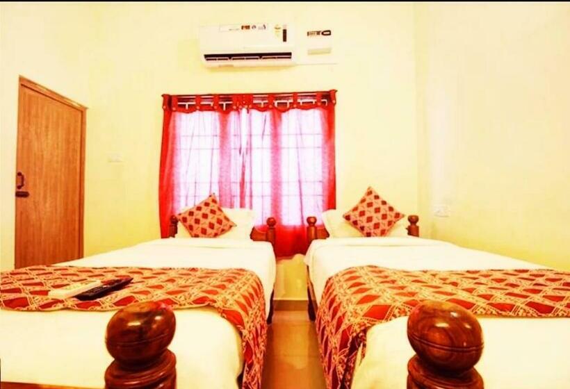 Hotelli White Sand Guest House