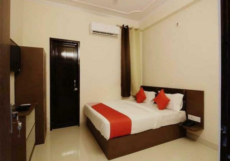 Hotelli White Sand Guest House