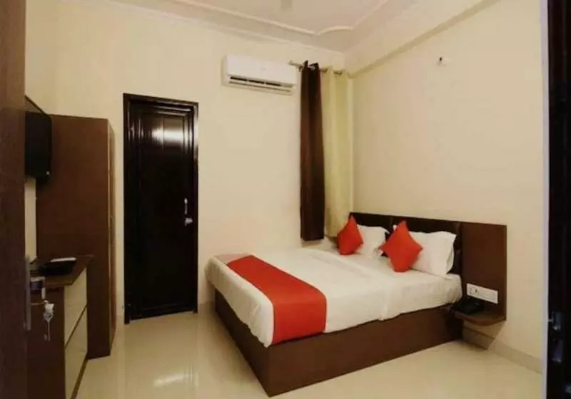 هتل White Sand Guest House