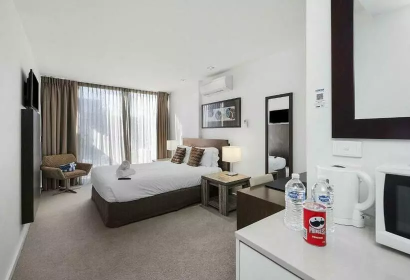 Resort  Room 226