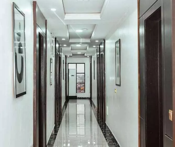 247 Luxury Hotel & Apartment Ajah